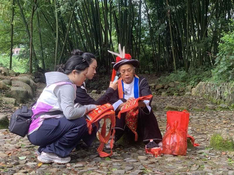 【城理青年行】马克思主义学院“薪火探粤者”：访瑶寨探非遗薪火相传 聚青春助振兴使命在肩